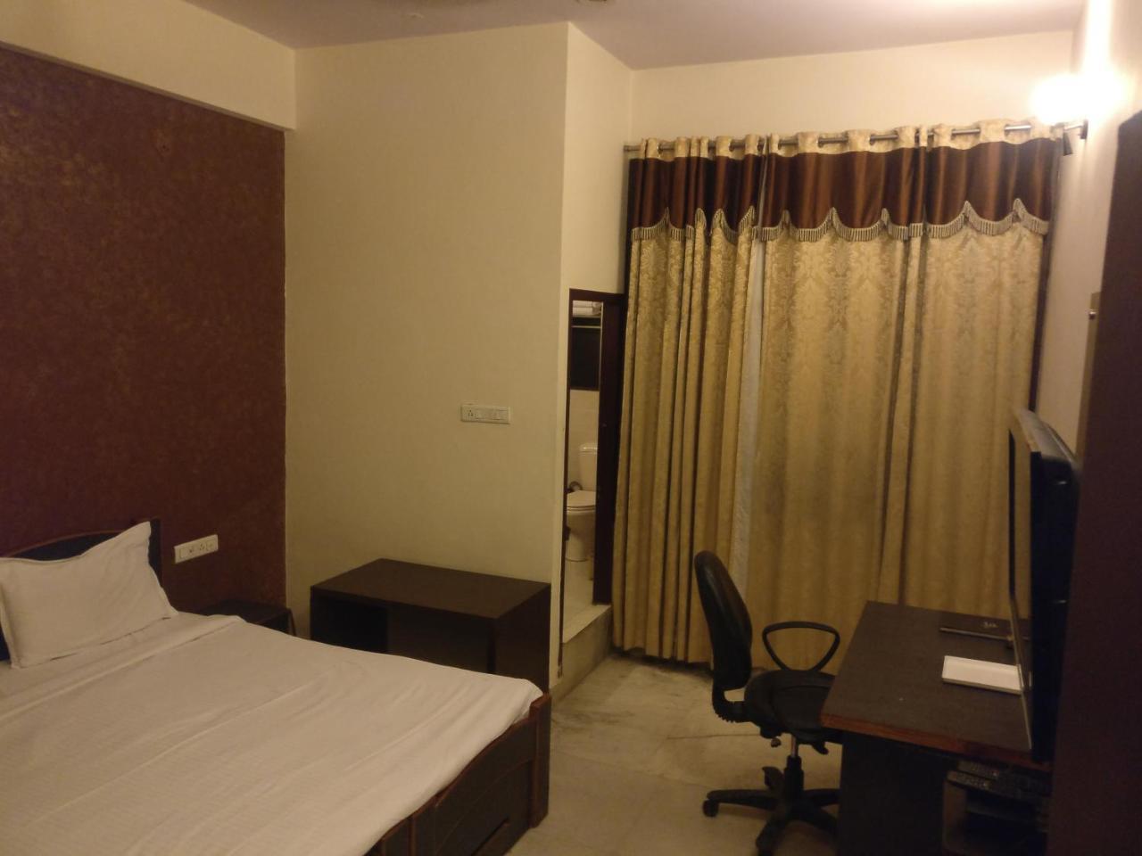 Hotel Savi Regency Jaipur Dış mekan fotoğraf