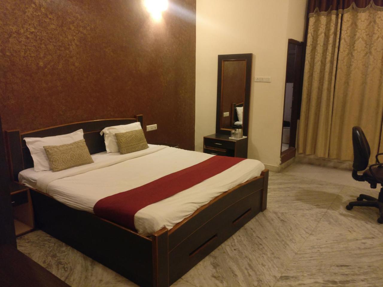 Hotel Savi Regency Jaipur Dış mekan fotoğraf